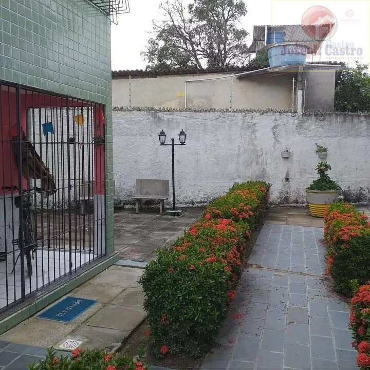 Casa à venda com 2 quartos - Candeias,Jaboatão dos Guararapes