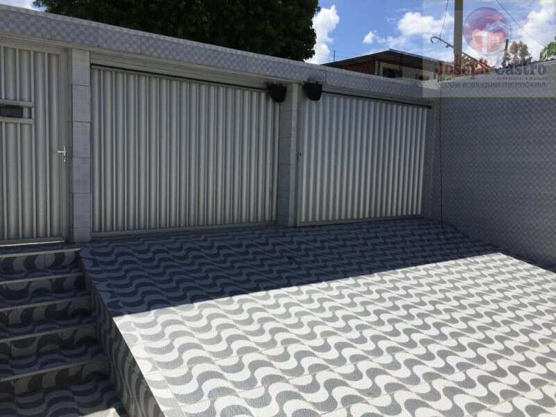 Casa à venda com 3 quartos - Cajueiro,Recife