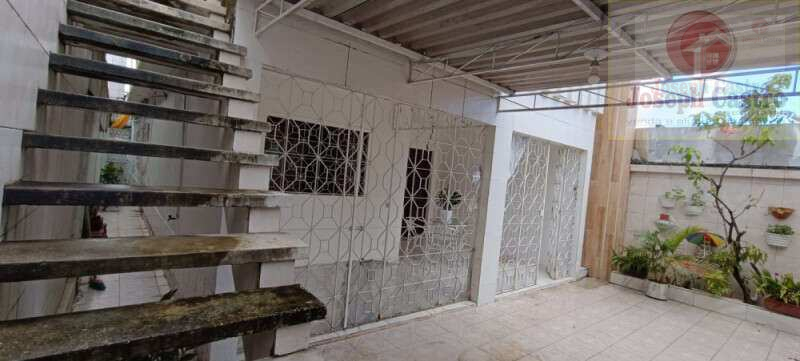  - Casa à venda em Recife, Jardim São Paulo, com 4 quartos, 180m²